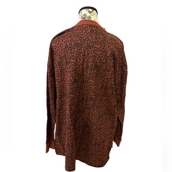 Victoria Secret Sport Leopard Cut Out Neck Sweatshirt. Size Large - Picture 2 of 3